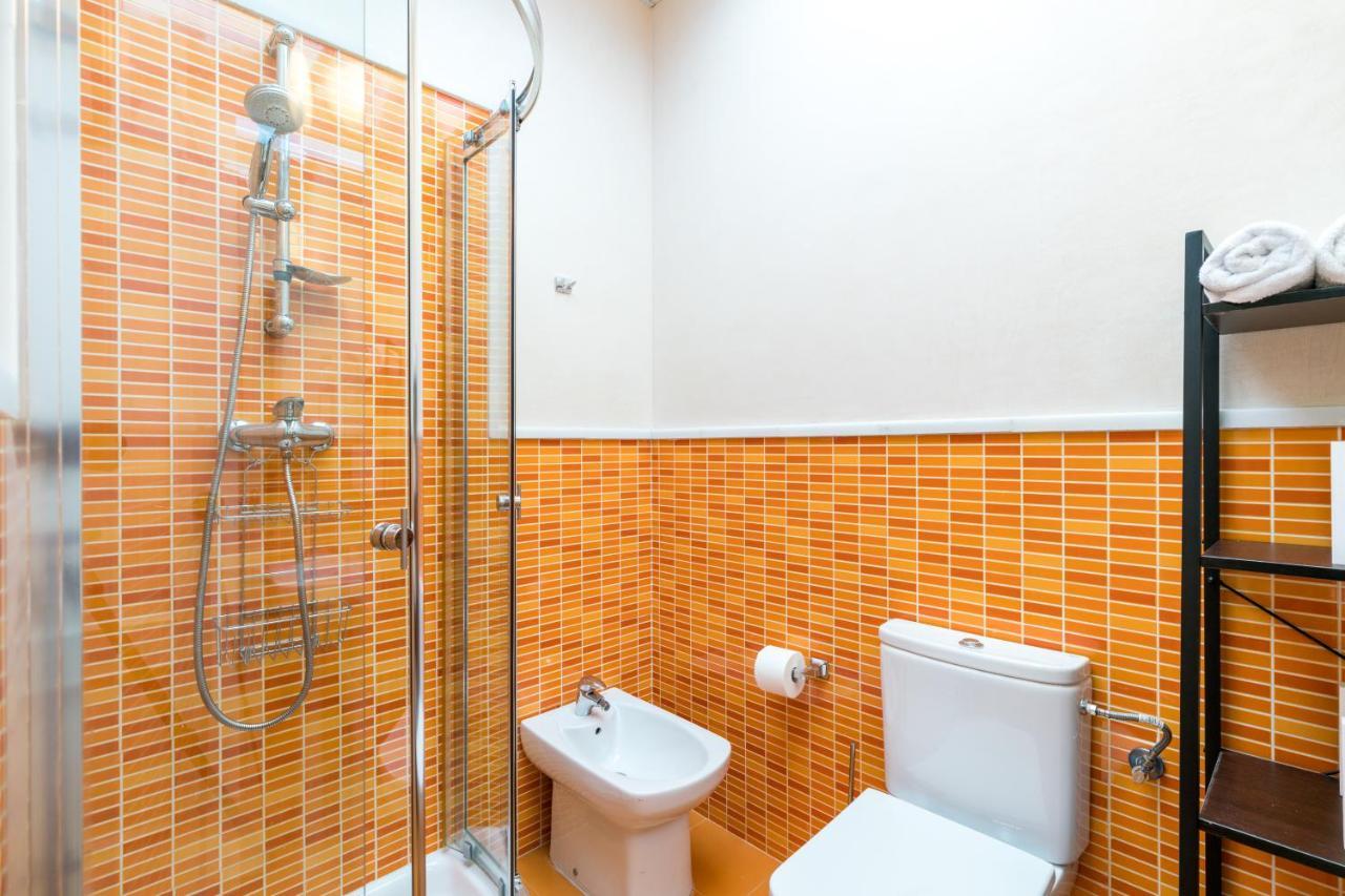 Veoapartment Ciriaco Seville Luaran gambar