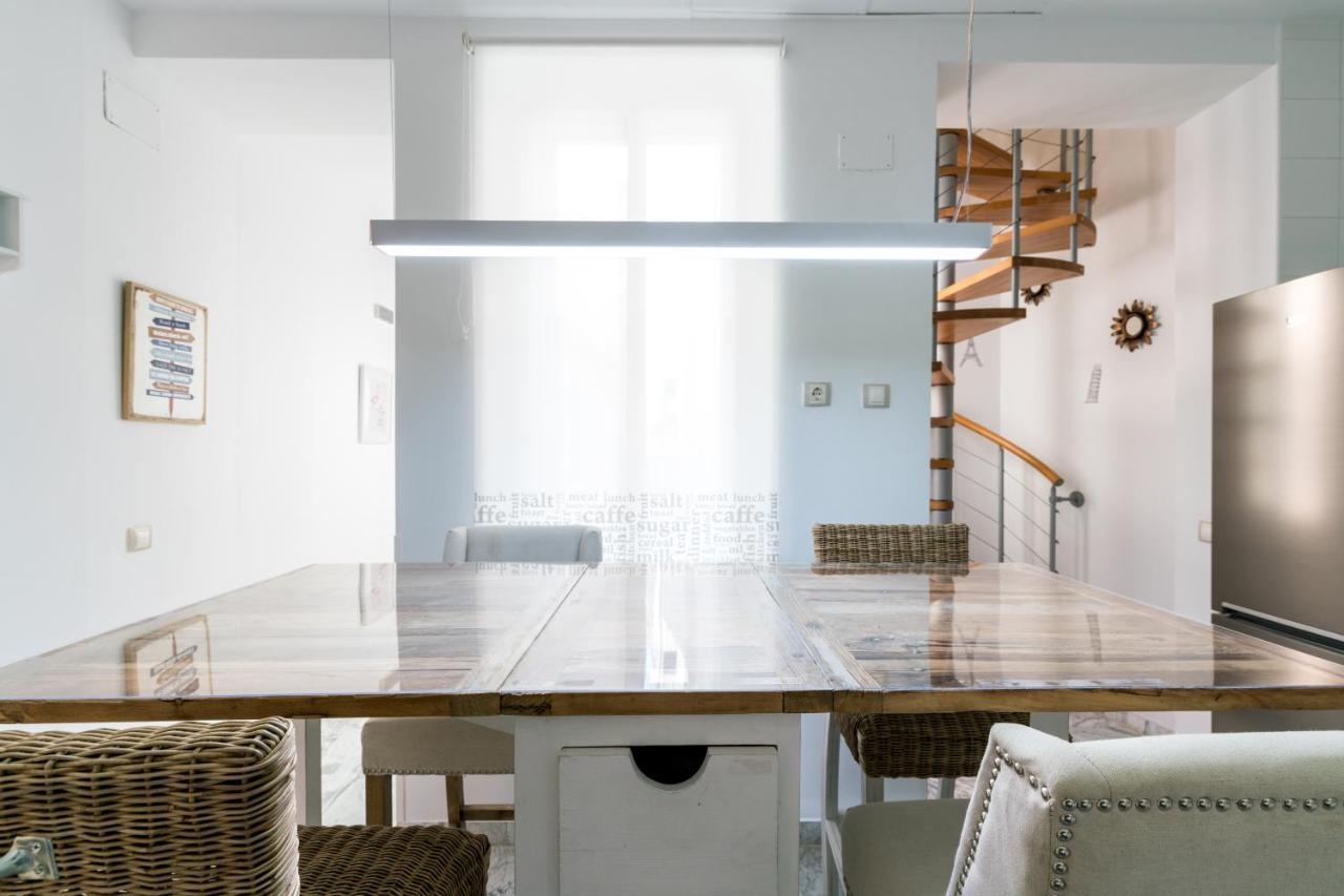 Veoapartment Ciriaco Seville Luaran gambar